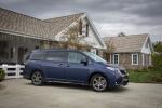 Toyota Sienna SE 2017 года